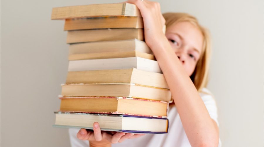 exploration de grand livre