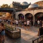 découvrez pourquoi la florida 135 à fraga, en espagne, séduit un nombre croissant de visiteurs chaque année grâce à son ambiance unique, sa programmation musicale exceptionnelle et son cadre accueillant.
