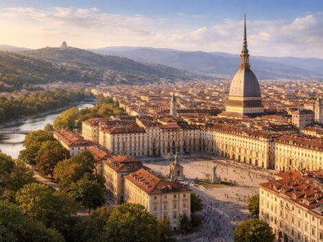 découvrez les 43 sites incontournables à visiter à turin, une ville riche en histoire, culture et architecture. guide complet pour ne rien manquer lors de votre séjour.